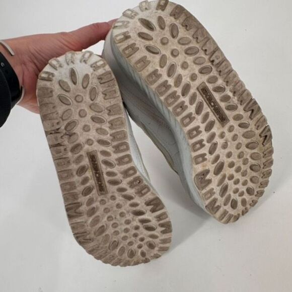 Skechers Women's Shape Ups‎ 11800 Metabolize Sneaker Shoes Silver White Size 6 - Picture 7 of 9